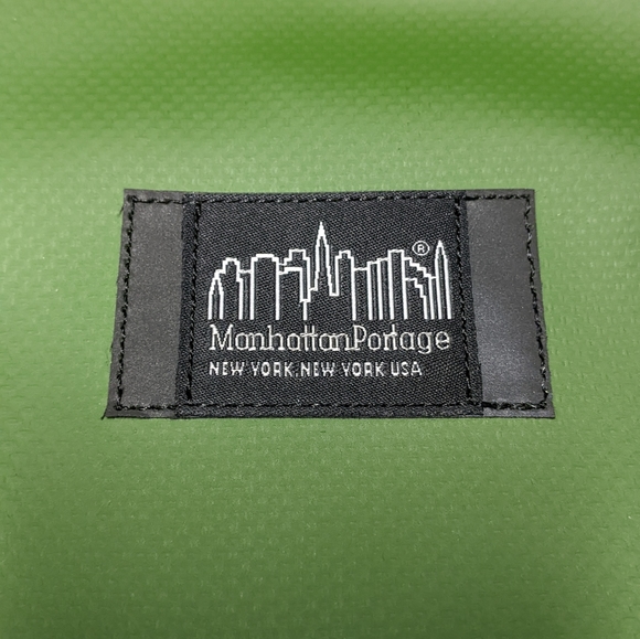 Manhattan Portage Twin Island Backpack V2 - Picture 2 of 5